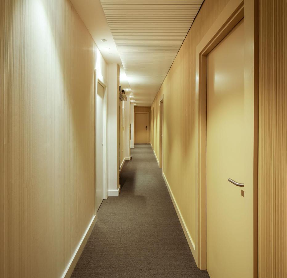 Mush Room Apartamentos 塞维利亚 外观 照片
